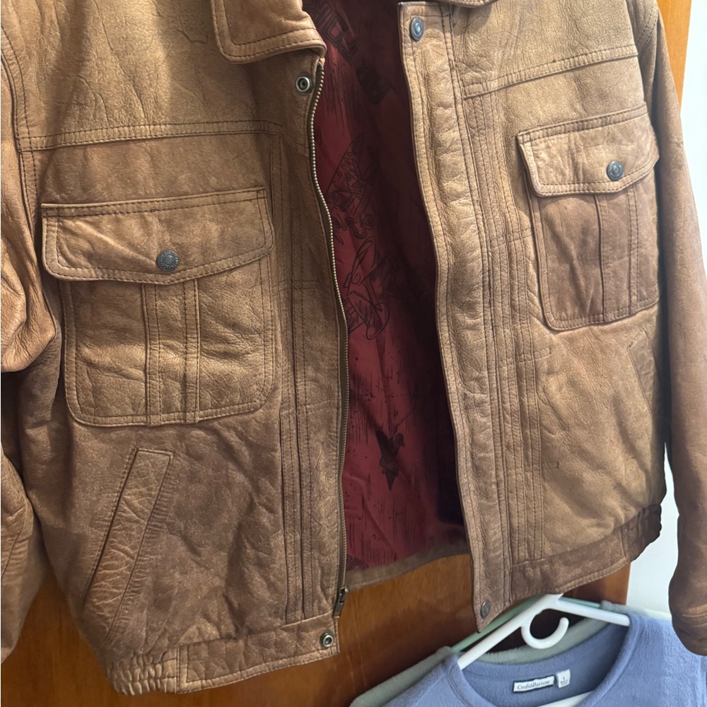 Levi’s men’s brown leather jacket medium